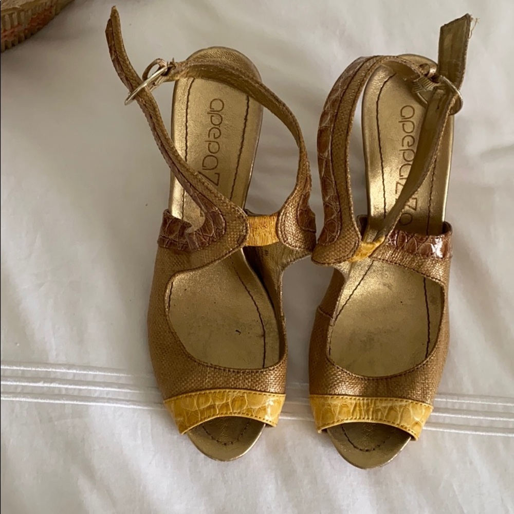 Wedges - Picture 2 of 4